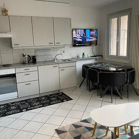 Apartment Great 3 Minutes From Lake - Self Check In Pully